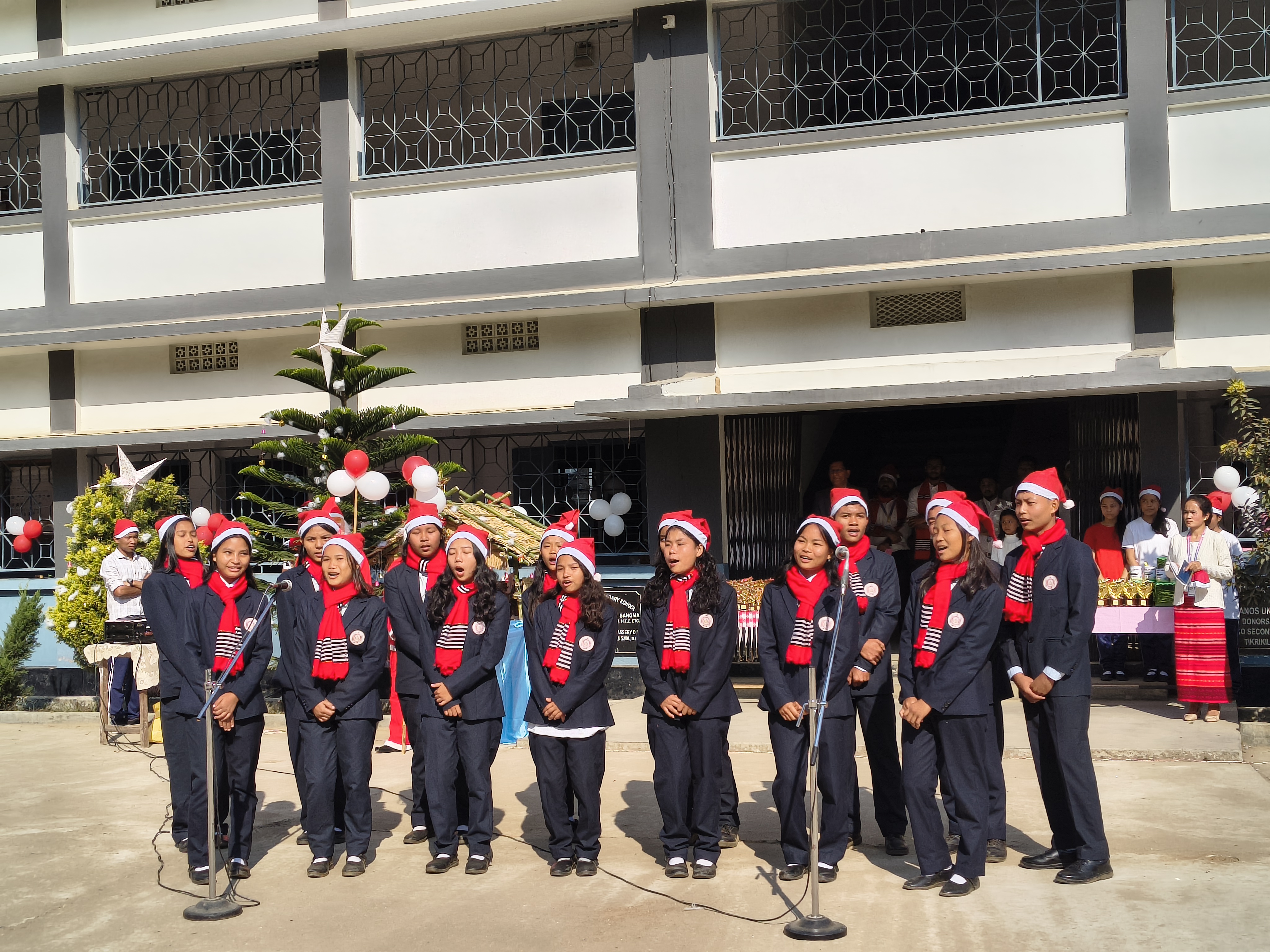 Students singing Christmas carol