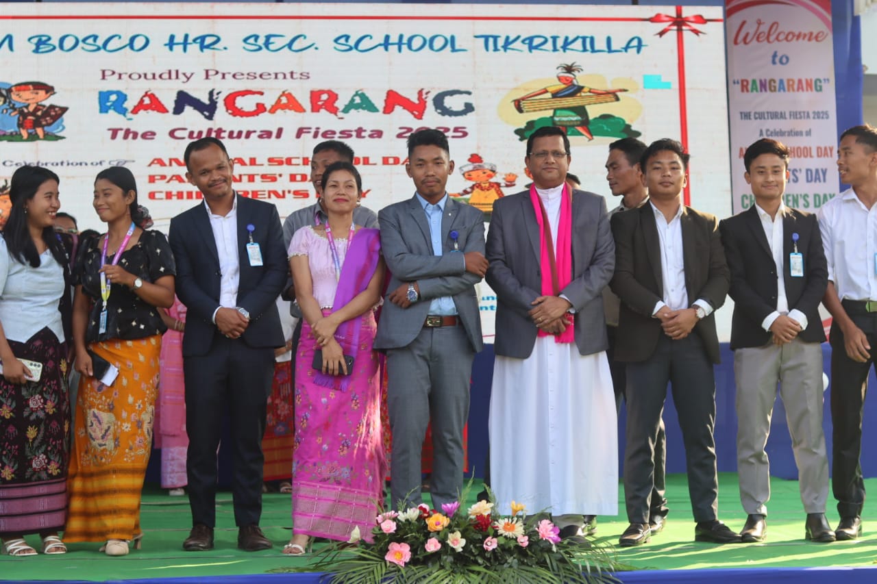 Teachers of the school with the Principal